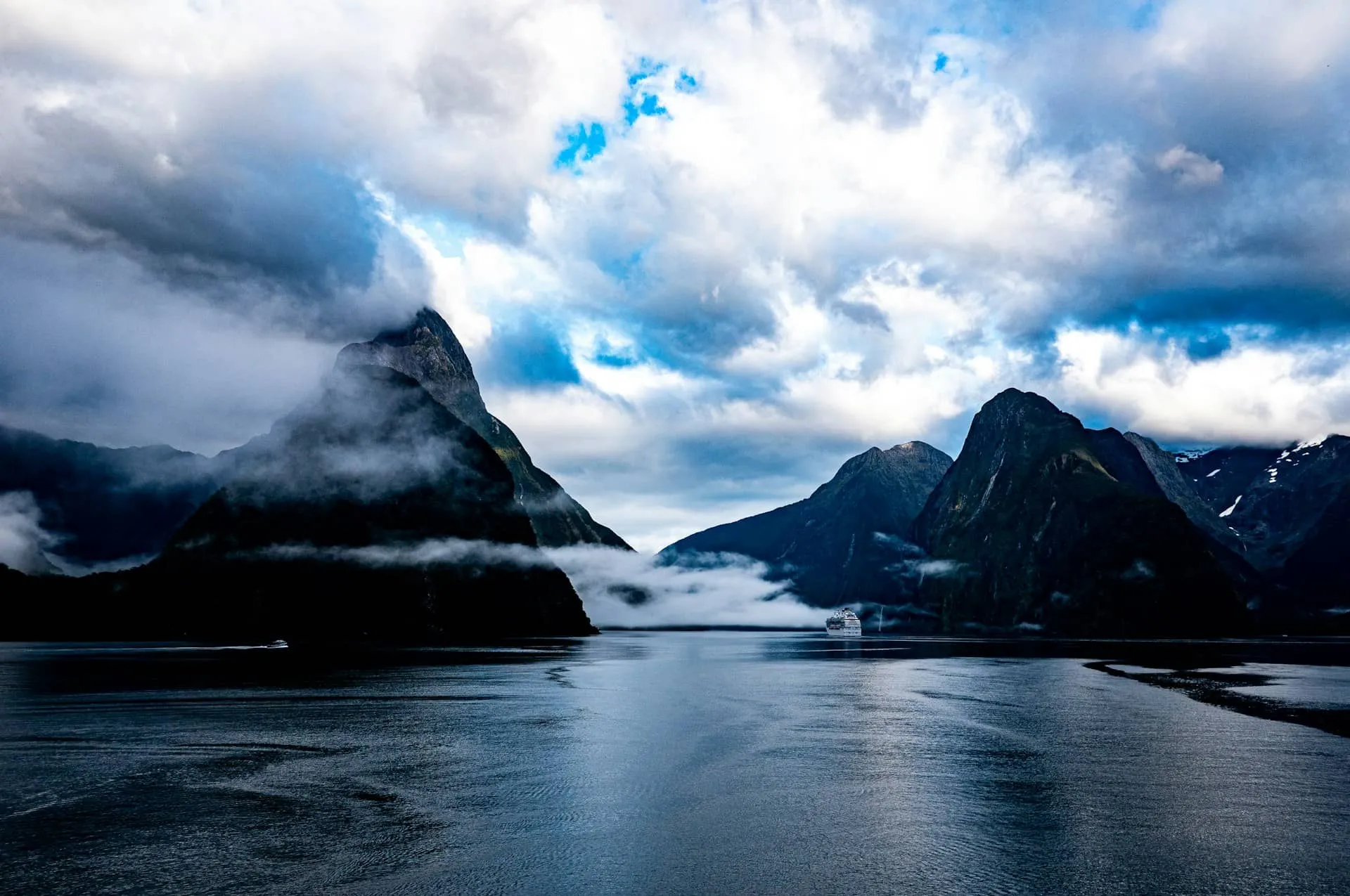 New Zealand mountains